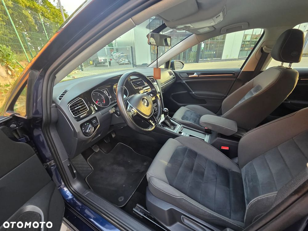 Volkswagen Golf VI 1.6 TDI Comfortline - 12