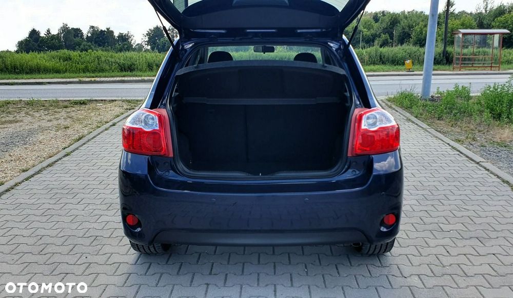 Toyota Auris - 20