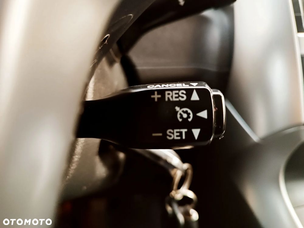 Toyota Verso 1.8 5-Sitzer Life - 32