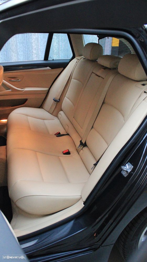 BMW 520 d Aut. Luxury Line - 38