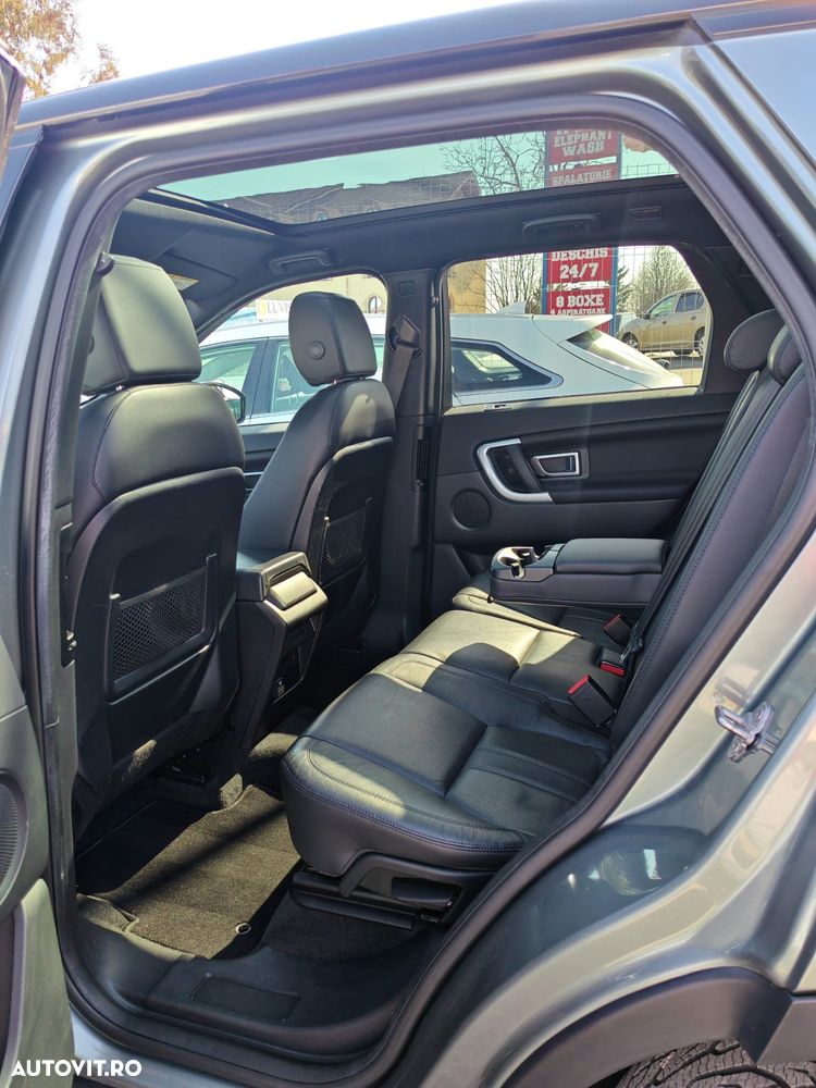 Land Rover Discovery Sport - 10