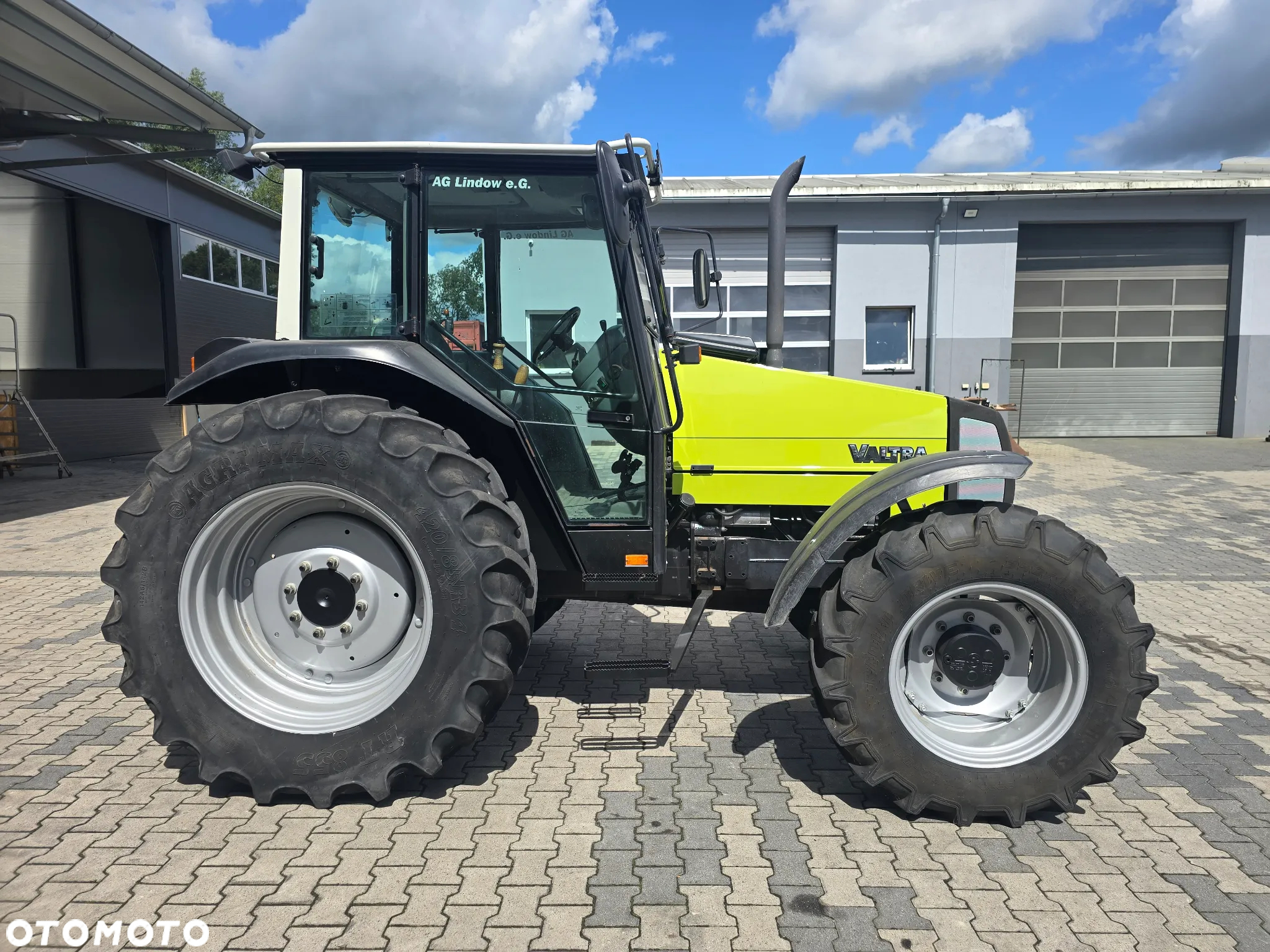 Valtra 800 - 5