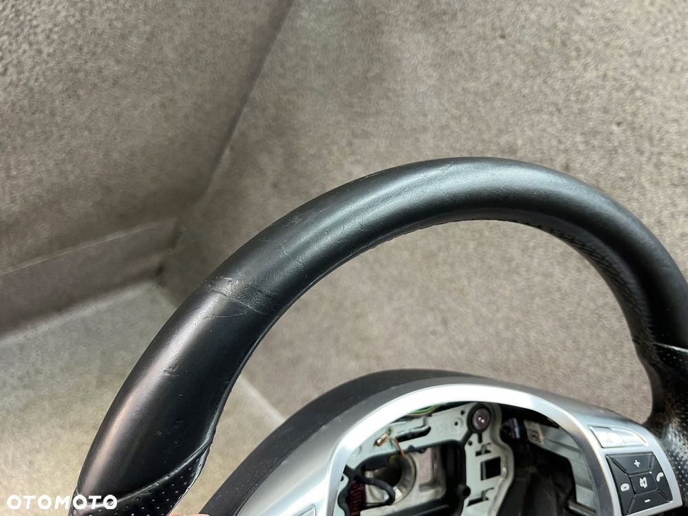 Kierownica kierka blenda multifunkcja skora czarna W204 LIFT AMG PLASKA - 10
