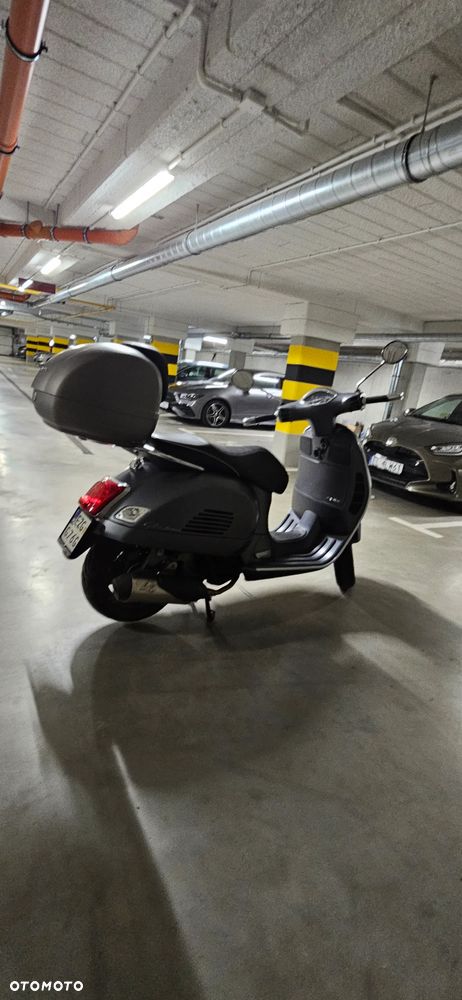 Vespa GTS - 15