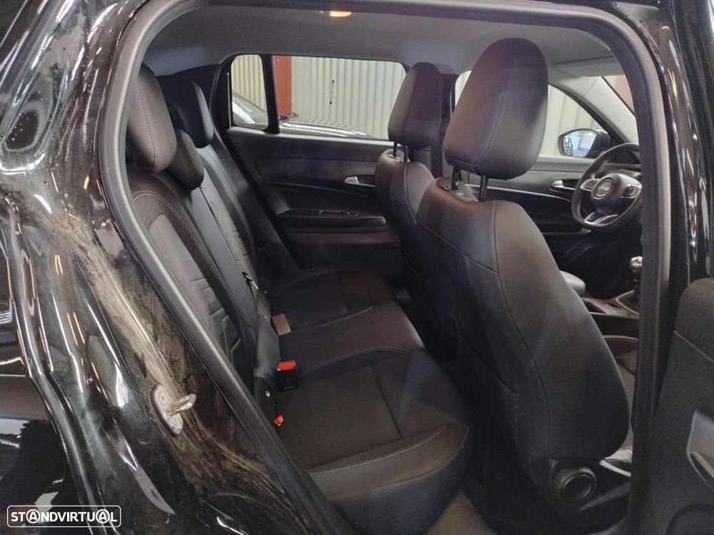 Jeep Avenger 1.2 GSE T3 Altitude - 5