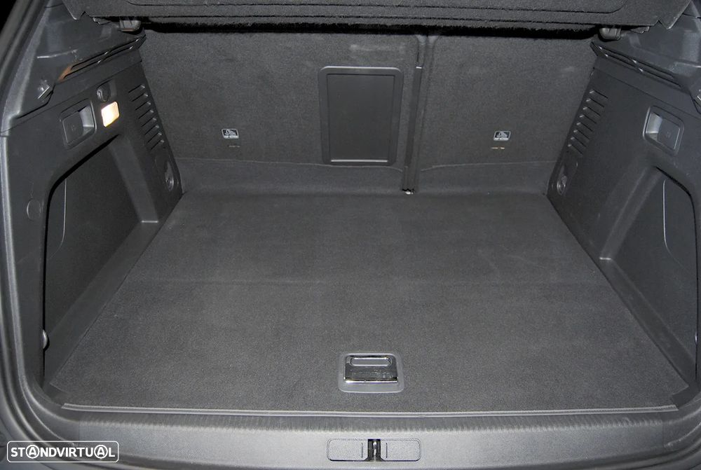 Peugeot 3008 1.6 Hybrid GT e-EAT8 - 53