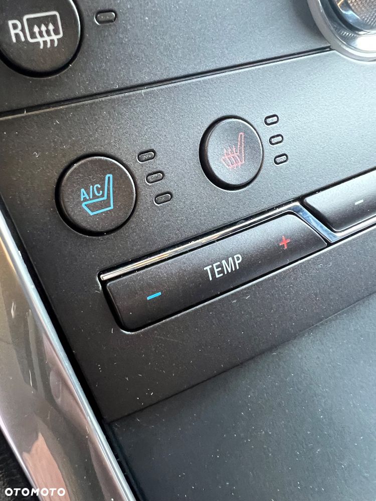 Ford Galaxy 2.0 TDCi 4WD Titanium PowerShift - 19