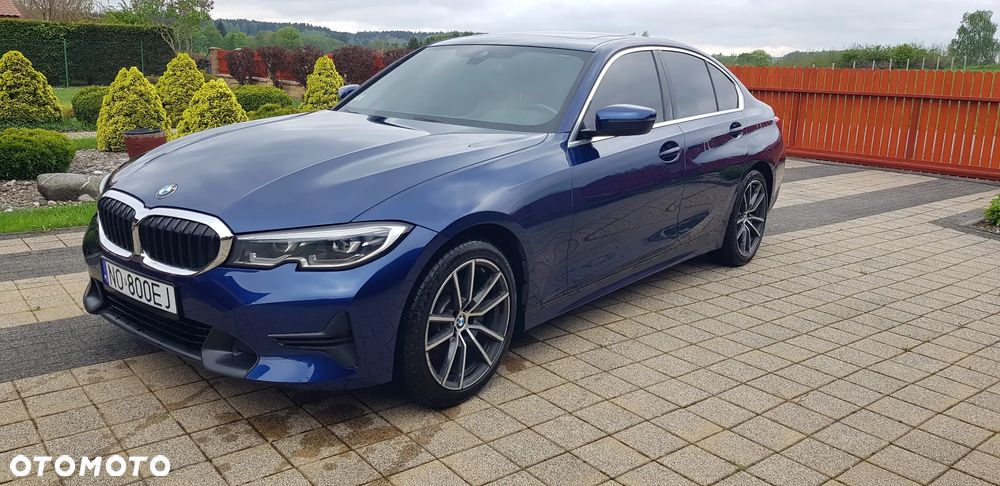 BMW Seria 3 330i Luxury Line sport - 15