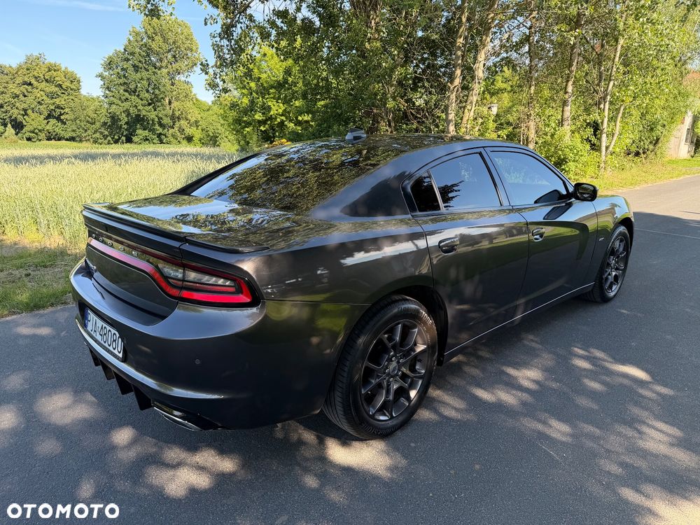 Dodge Charger - 4