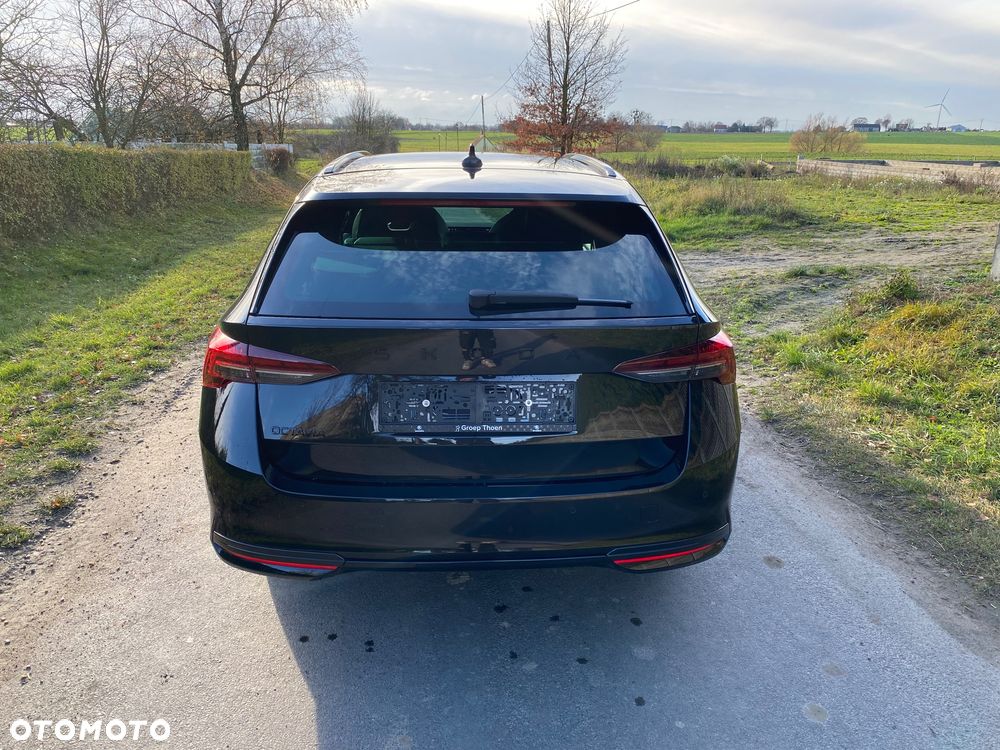 Skoda Octavia 1.5 TSI mHEV DSG Sportline - 5