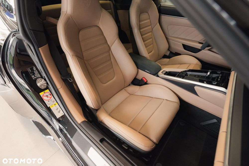 Porsche 911 Turbo S - 16