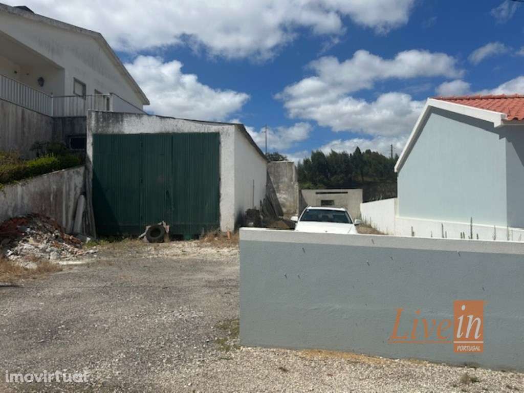 Terreno com Armazém junto a Campelos - Grande imagem: 2/9