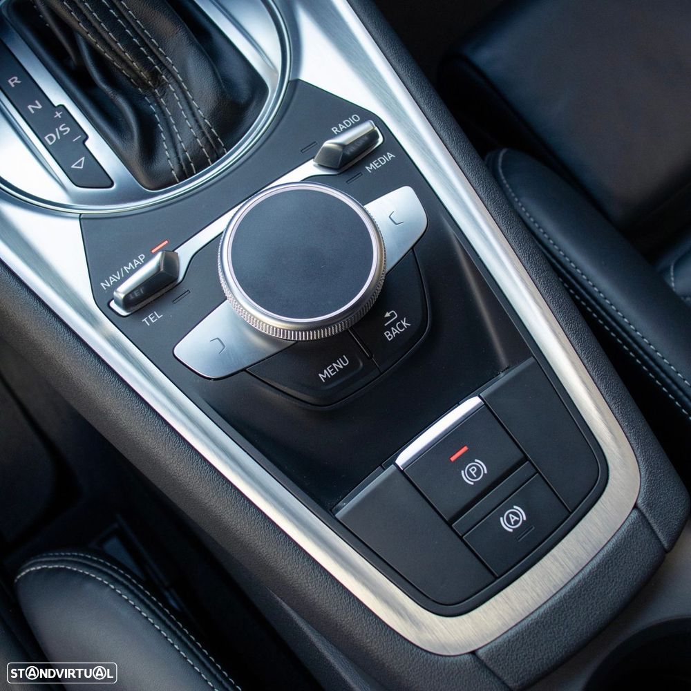 Audi TTS Coupé 2.0 TFSi quattro S Tronic - 23