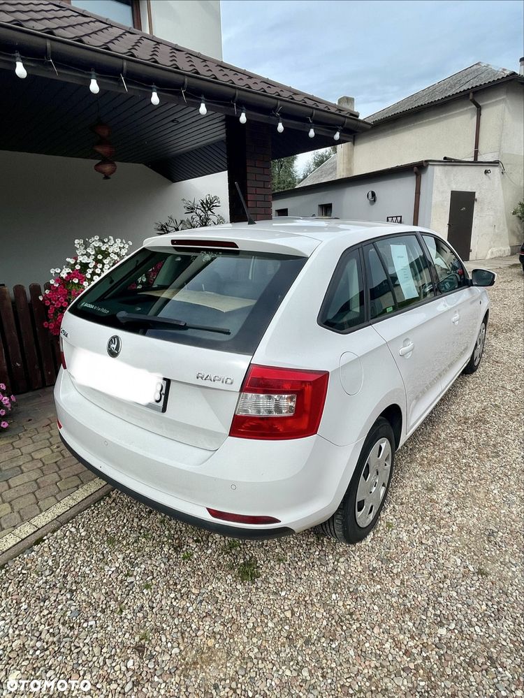 Skoda RAPID - 4