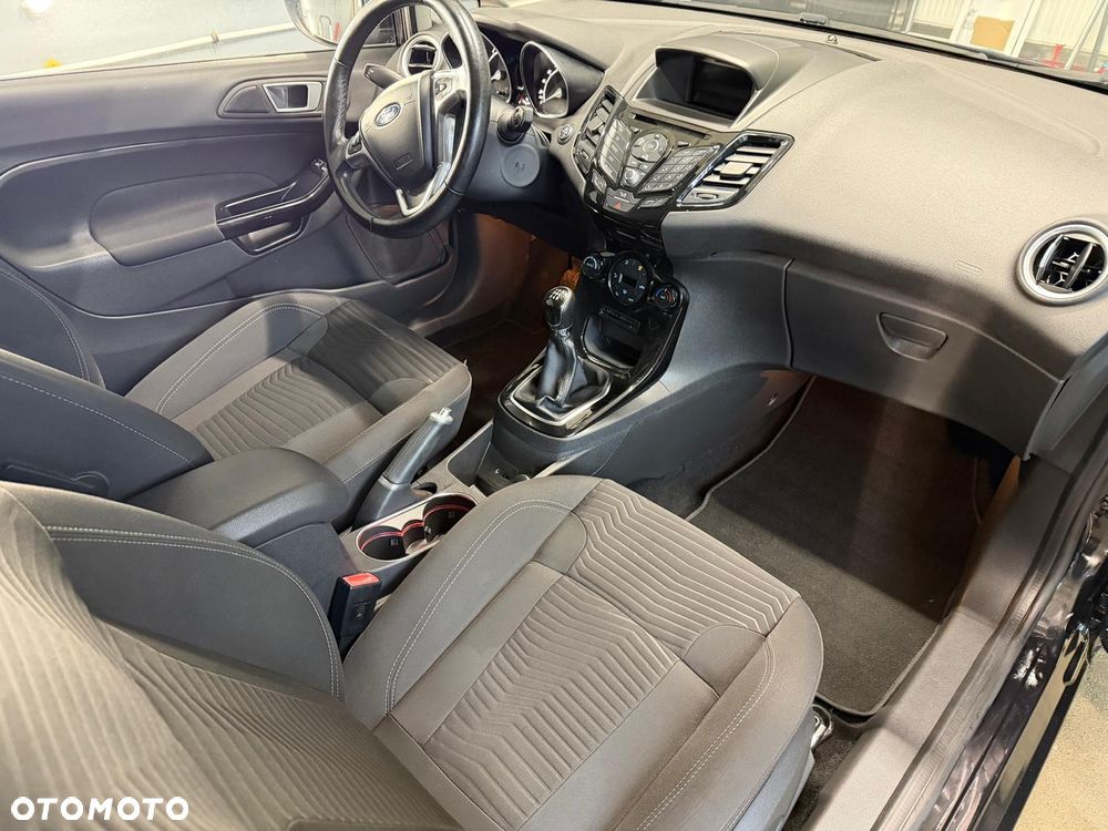 Ford Fiesta - 4