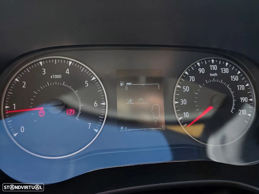 Dacia Sandero 1.0 SCe Essential - 17