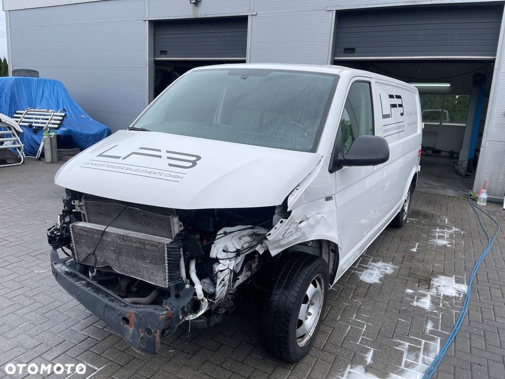 Volkswagen Transporter - 10