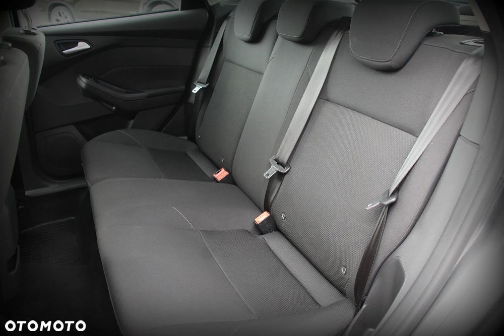 Ford Focus 1.0 EcoBoost Trend - 13