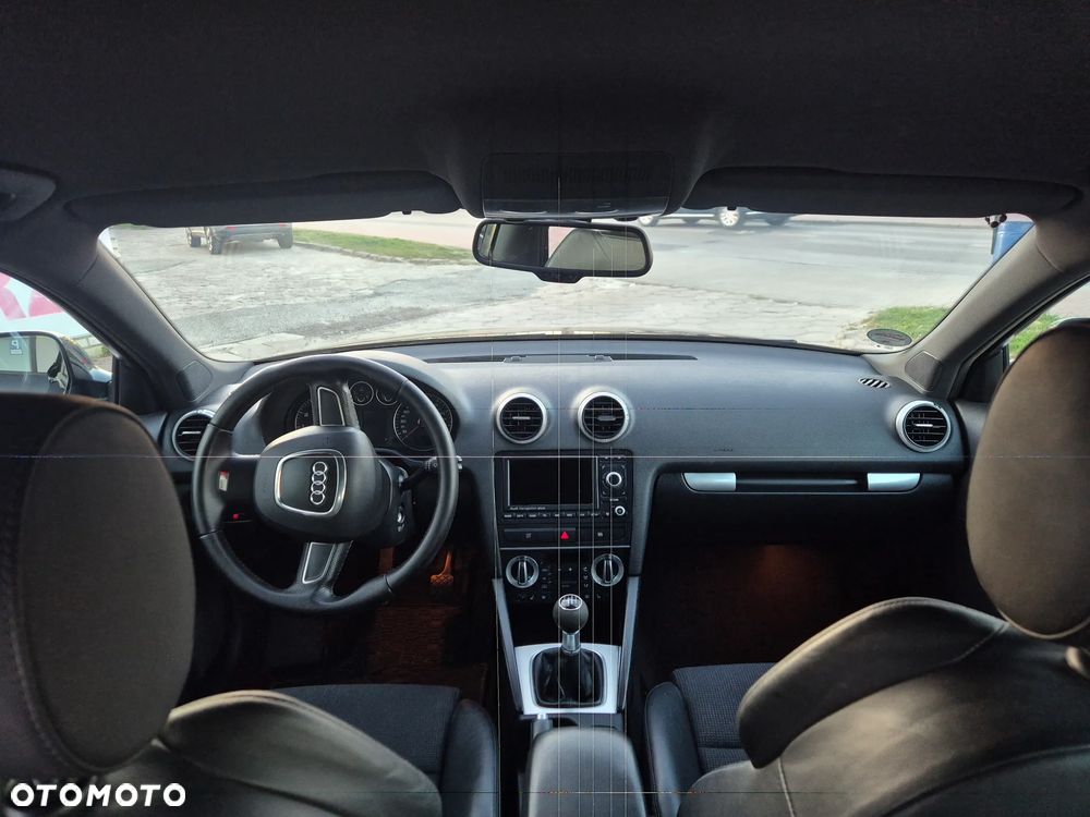 Audi A3 Sportback 1.8 TFSI S line Sportpaket Plus - 21