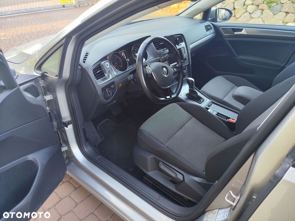 Volkswagen Golf 1.6 TDI BlueMot Comfortline DSG - 11