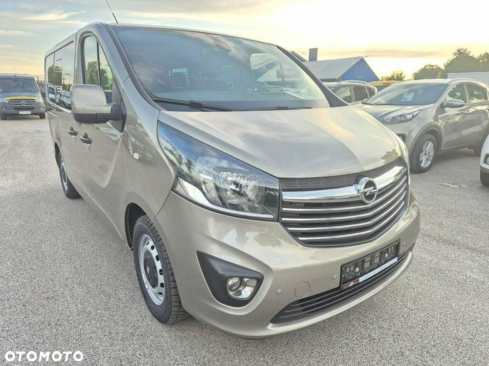 Opel Vivaro - 31