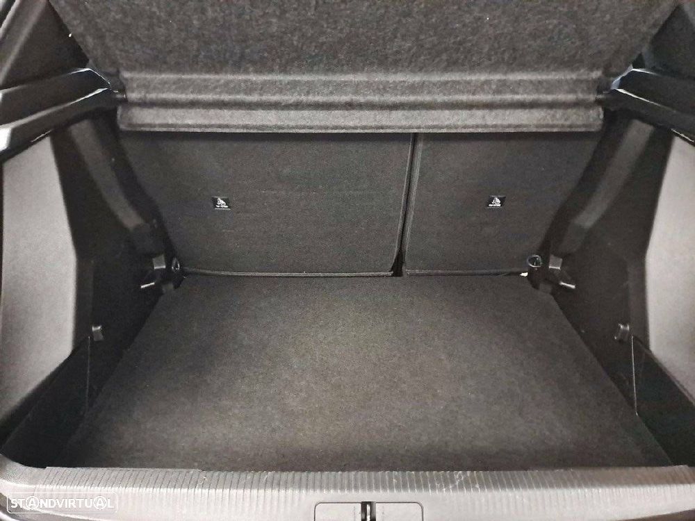 Peugeot 2008 1.2 PureTech Style - 6