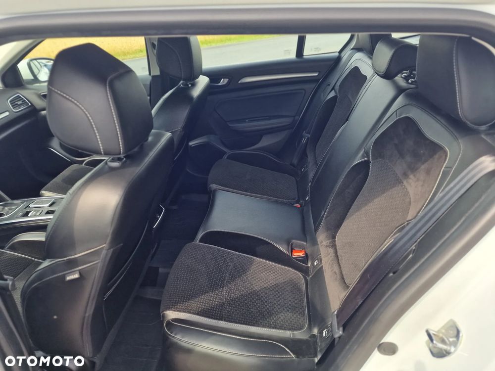 Renault Megane 1.5 dCi Bose EDC - 22