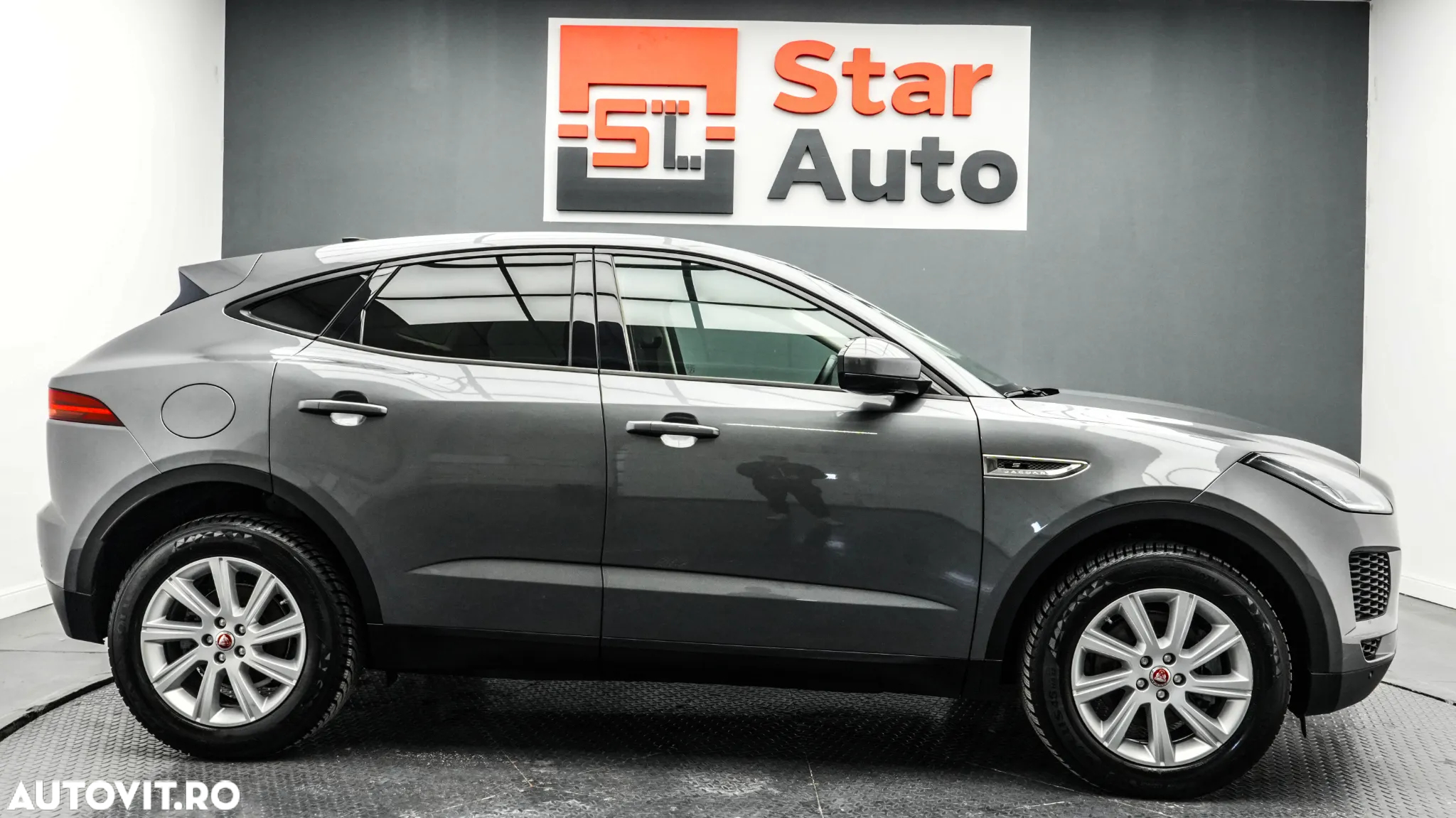 Jaguar E-Pace D150 AWD S - 11