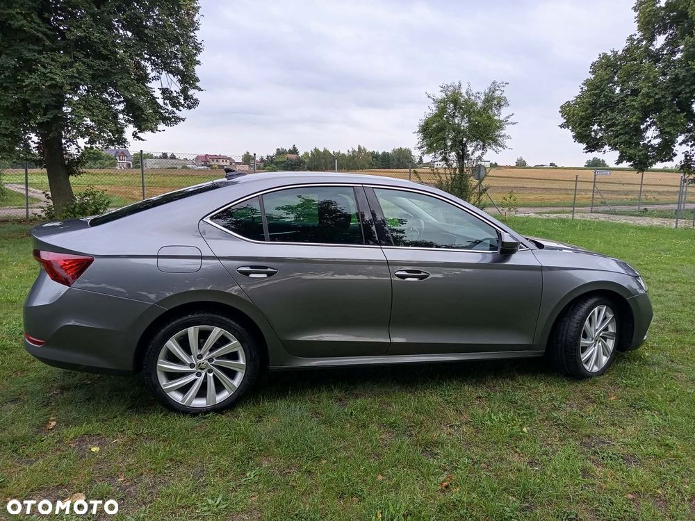 Skoda Octavia 2.0 TDI Style DSG - 3