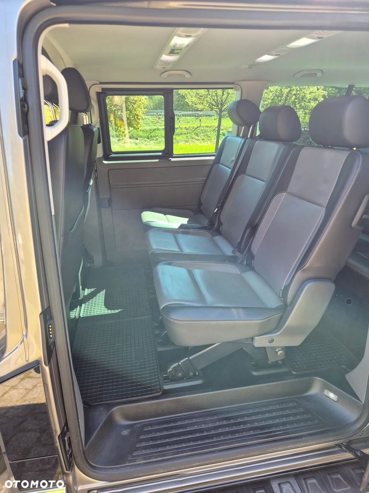 Volkswagen Caravelle - 5