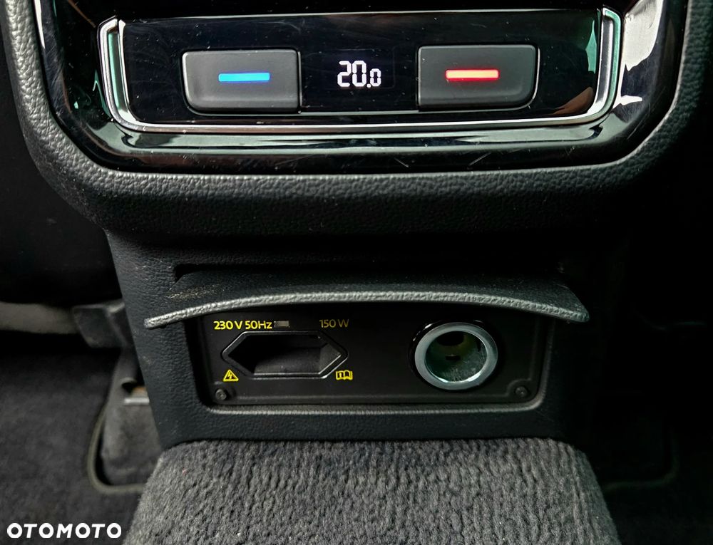 Volkswagen Passat 2.0 TDI (BlueMotion Technology) Highline - 35