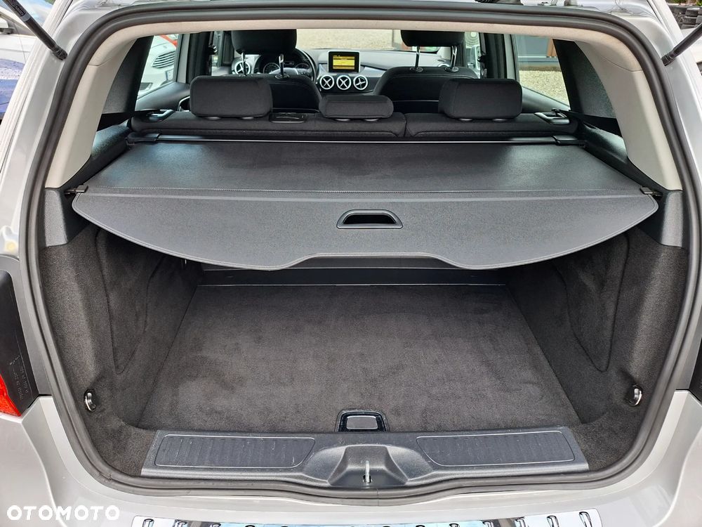 Mercedes-Benz Klasa B 180 CDI BlueEFFICIENCY Edition 1 - 24
