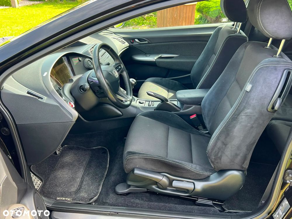 Honda Civic 1.4 i-VTEC Sport - 21