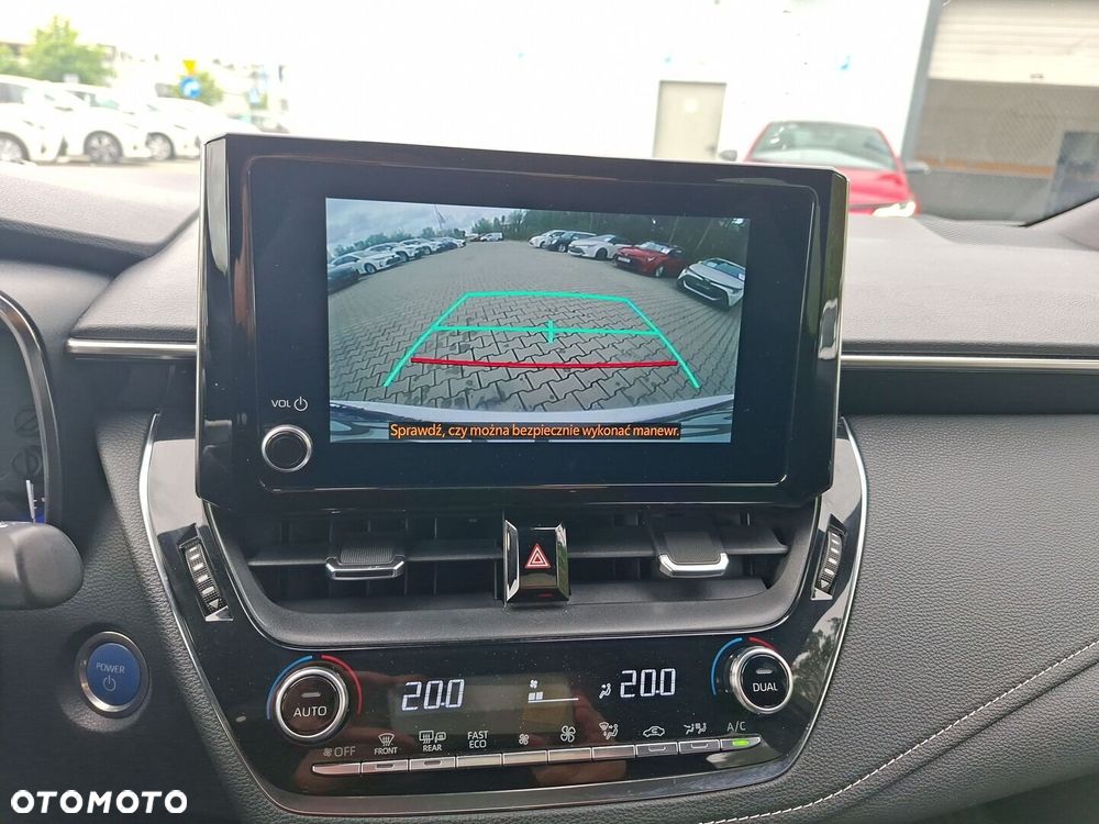 Toyota Corolla 1.8 Hybrid Comfort - 18