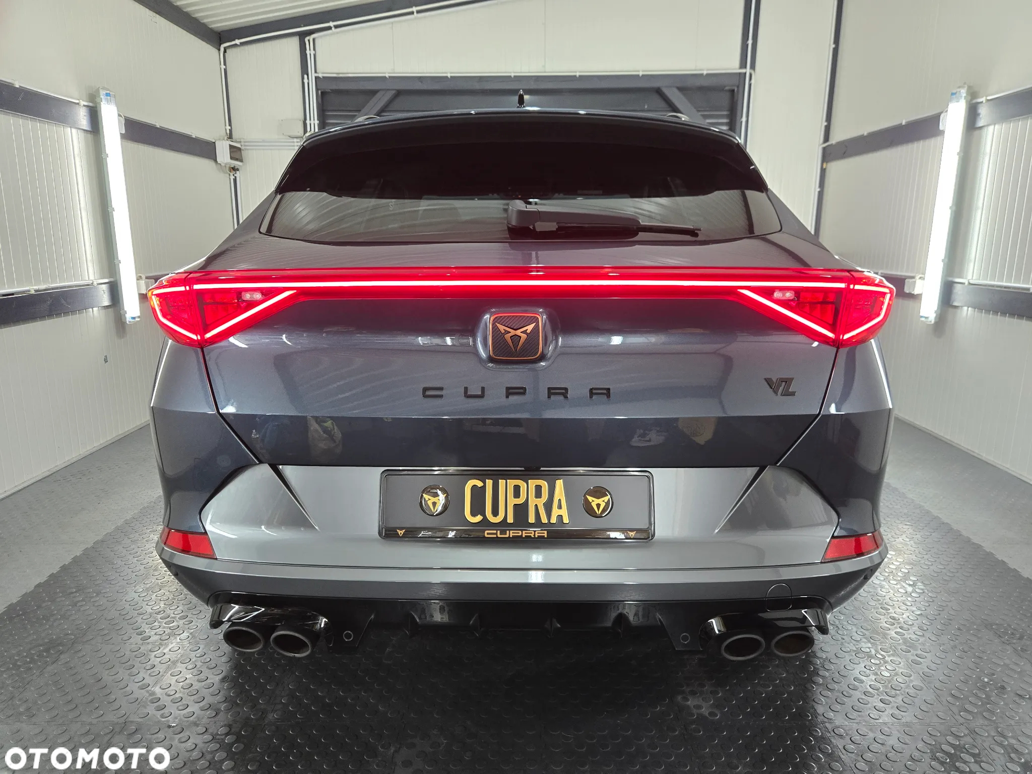 Cupra Formentor VZ 2.0 TSI 4Drive DSG - 3