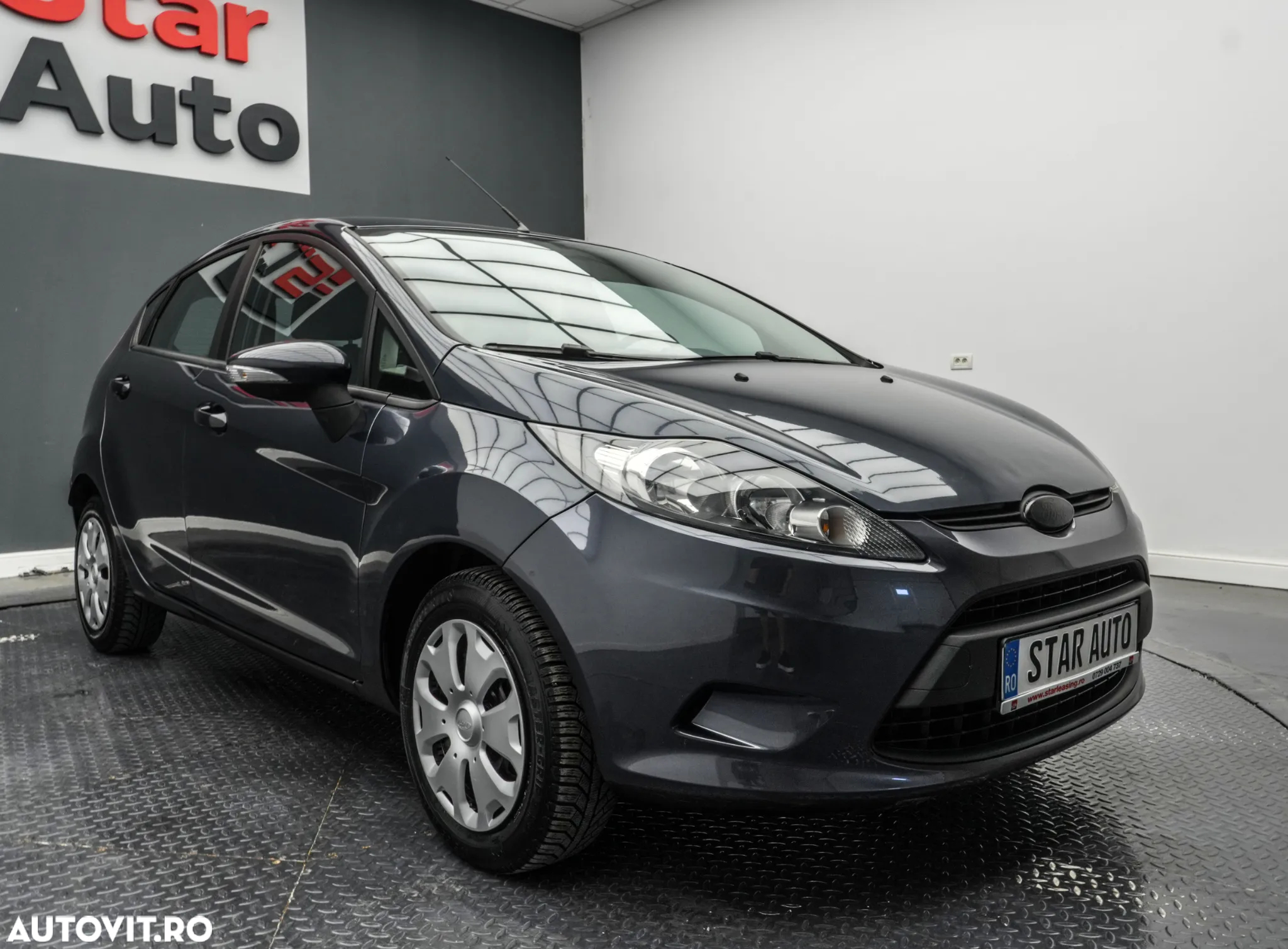Ford Fiesta 1.4 TDCi Ambiente - 3