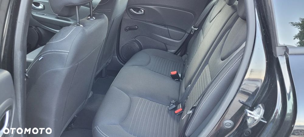 Renault Clio - 14