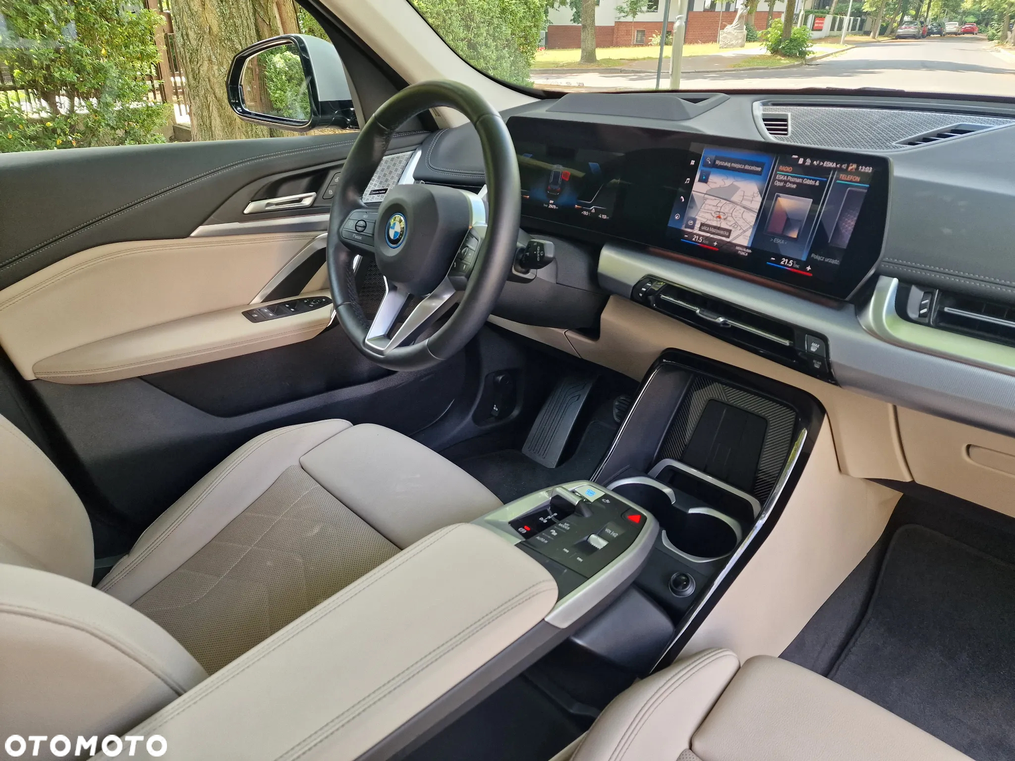 BMW iX1 xDrive30 sport - 11
