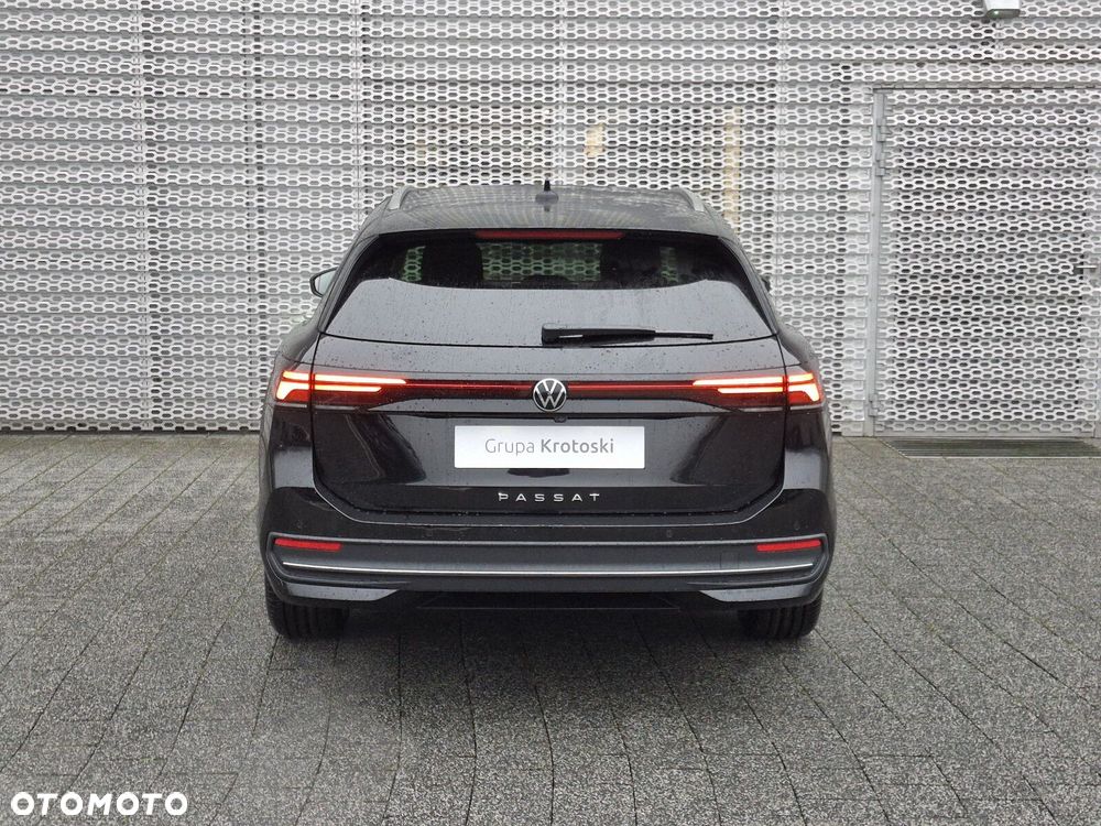 Volkswagen Passat - 6