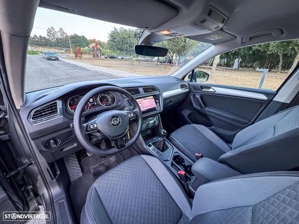 VW Tiguan 1.6 TDI Trendline - 15