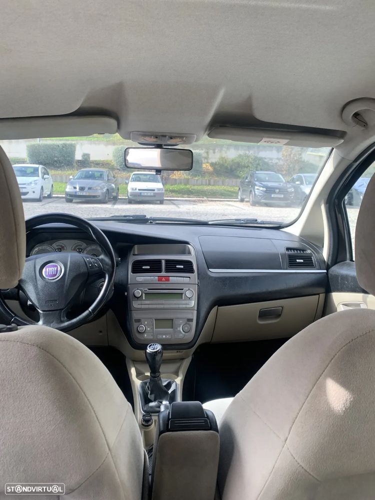 Fiat Linea 1.3 M-Jet Emotion - 13