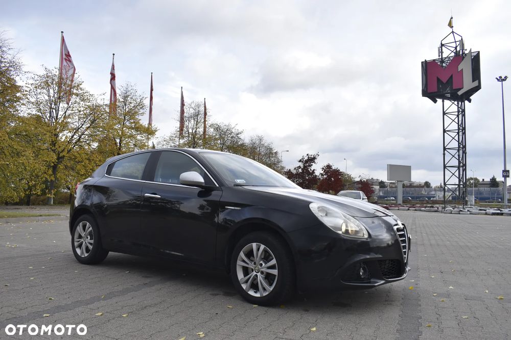 Alfa Romeo Giulietta 2.0 JTDM Distinctive - 10