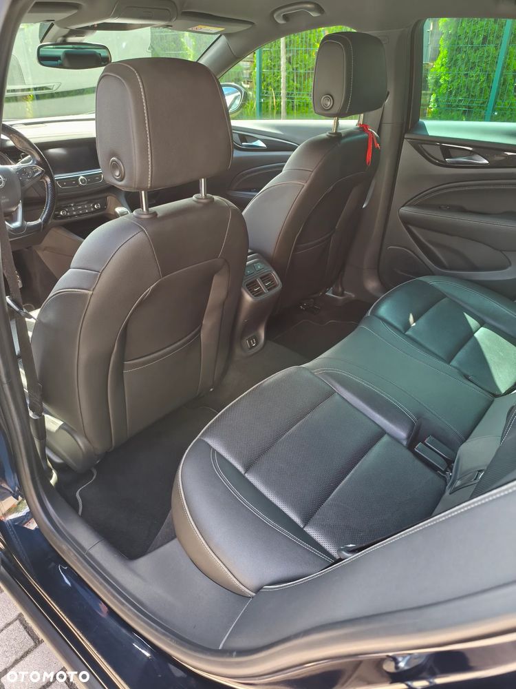 Opel Insignia 2.0 CDTI S&S - 9