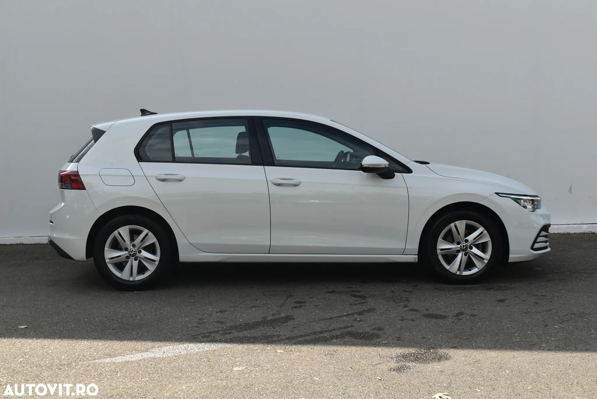 Volkswagen Golf 1.5 eTSI ACT DSG MHEV Life - 3