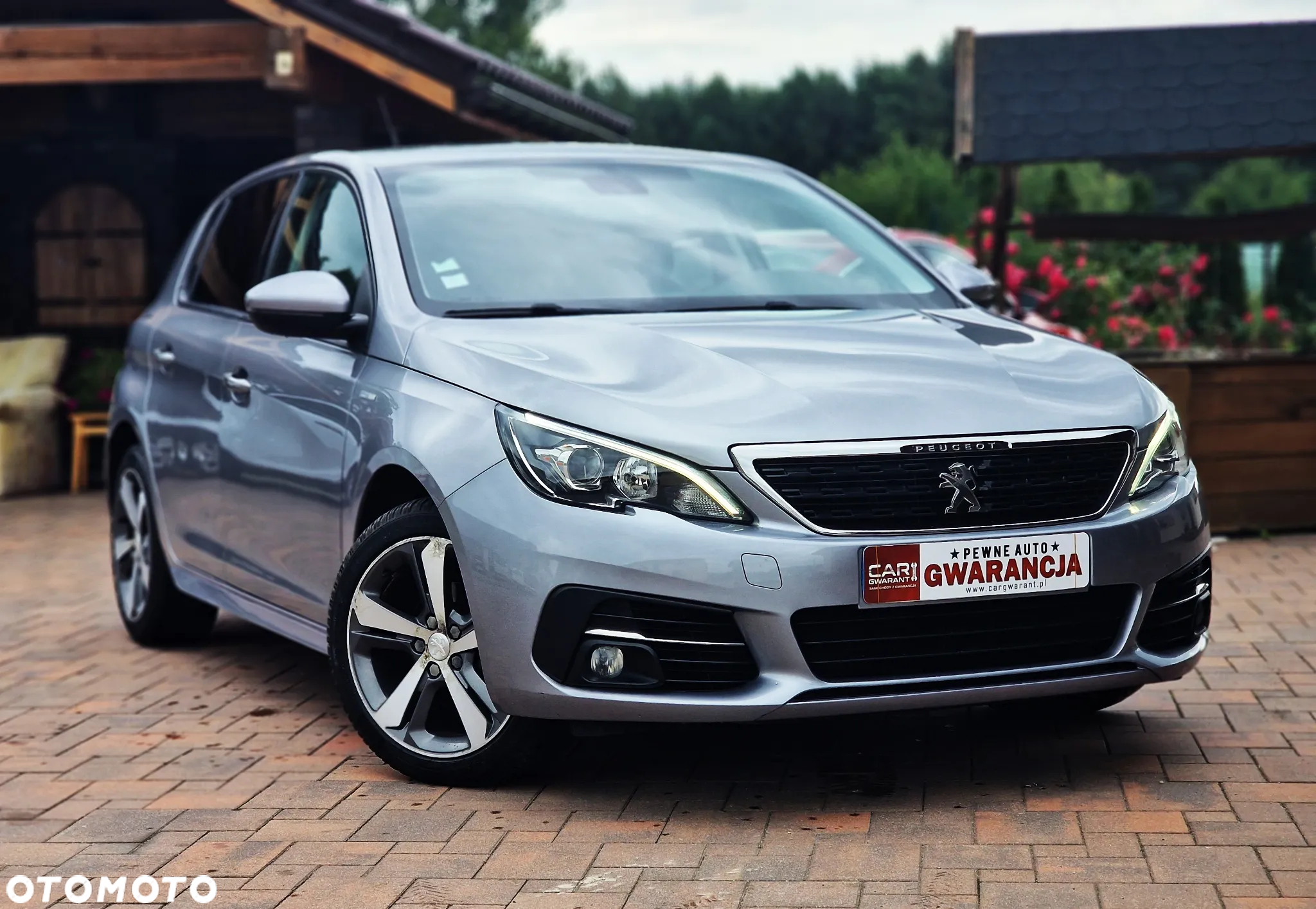 Peugeot 308 1.2 PureTech Allure S&S - 8