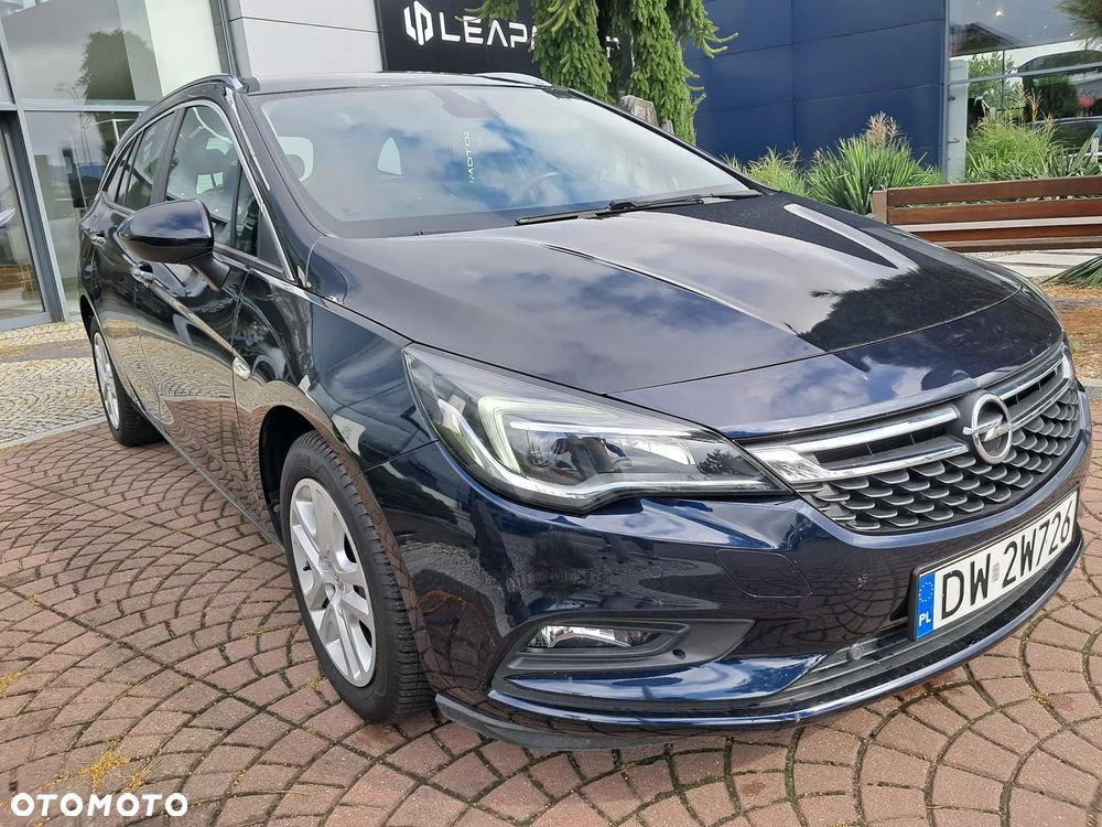 Opel Astra 1.4 T Dynamic S&S - 3