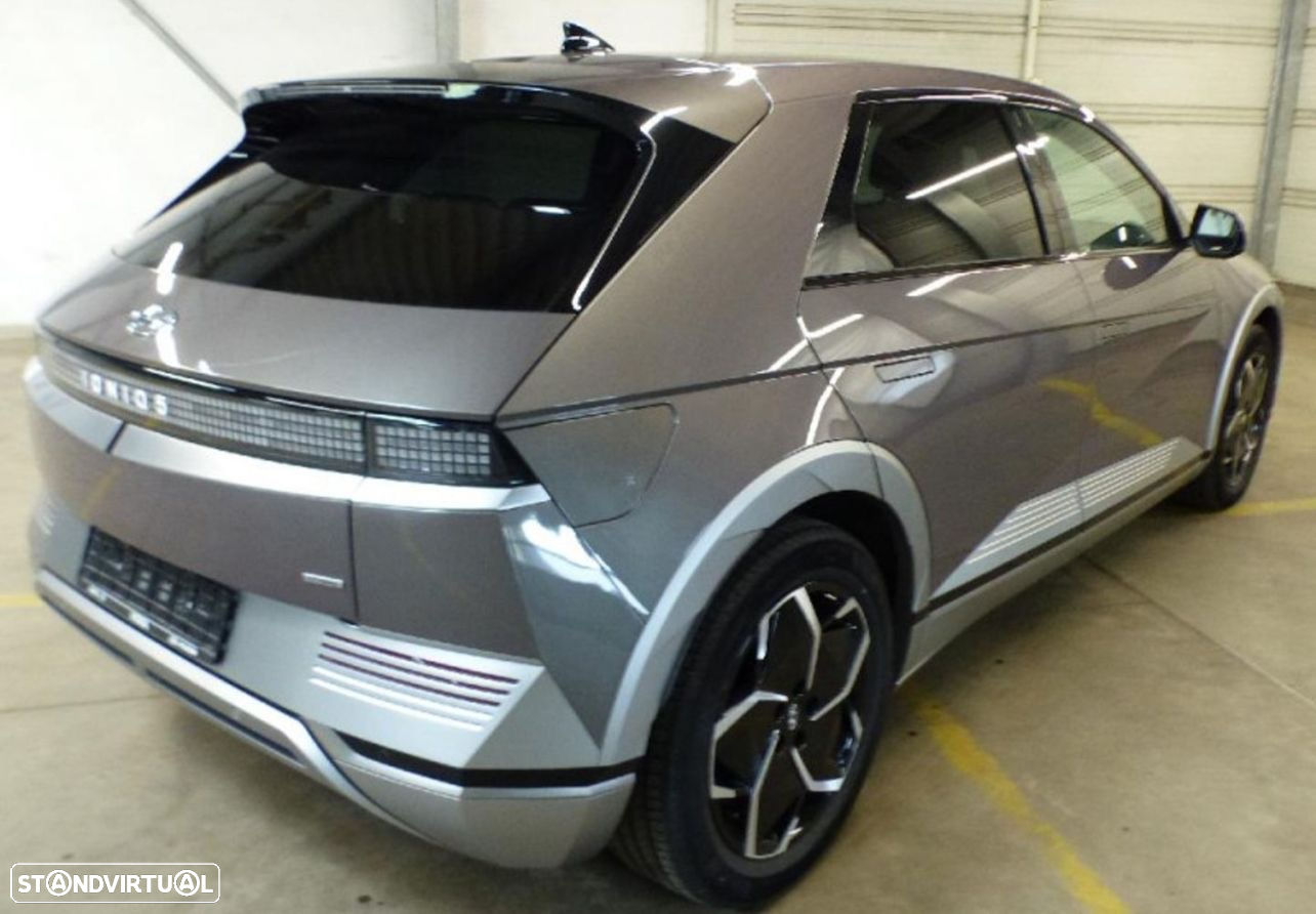 Hyundai Ioniq 5 - 3