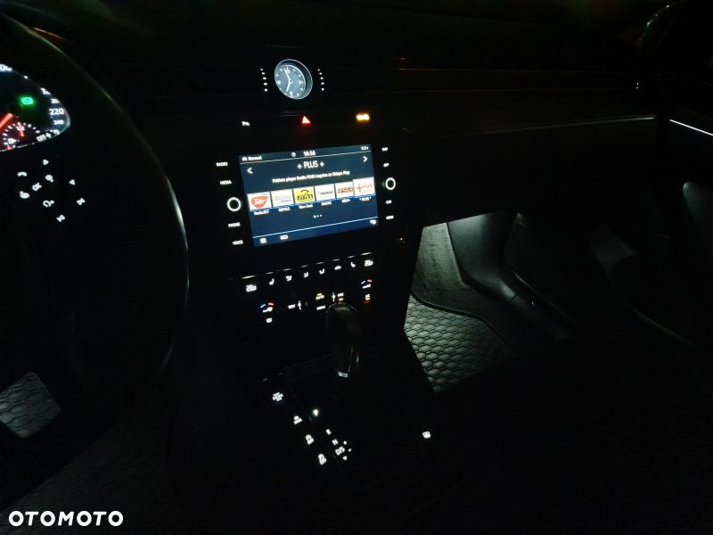 Volkswagen Passat 2.0 TDI BMT Highline DSG - 21