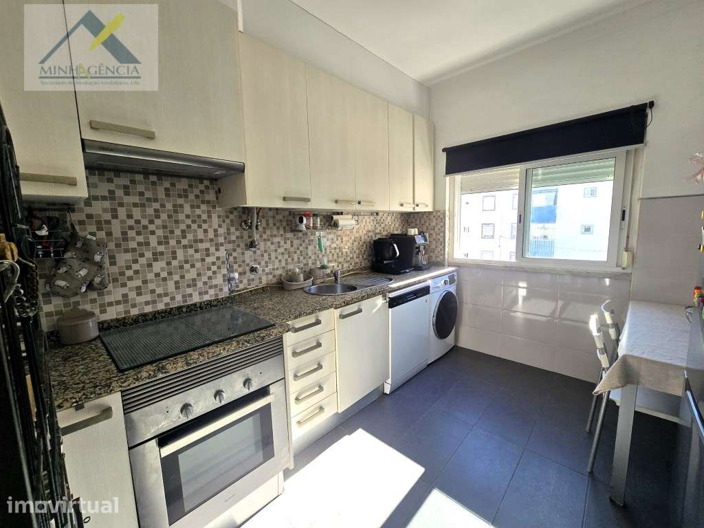 Apartamento T2 na Camarinha em Setúbal - Grande imagem: 3/22