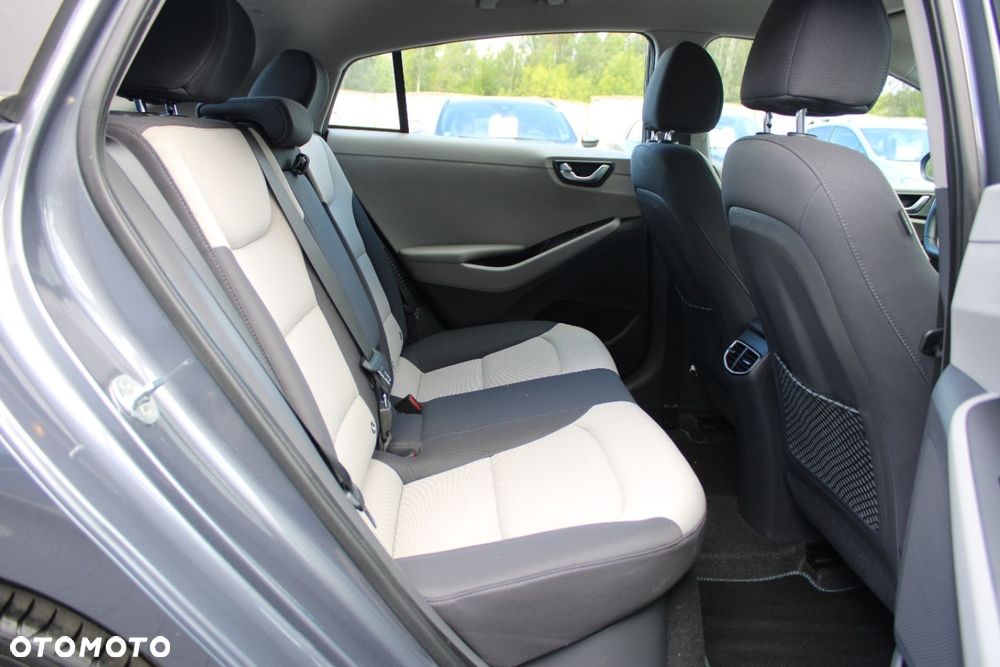 Hyundai IONIQ plug-in hybrid Premium - 27
